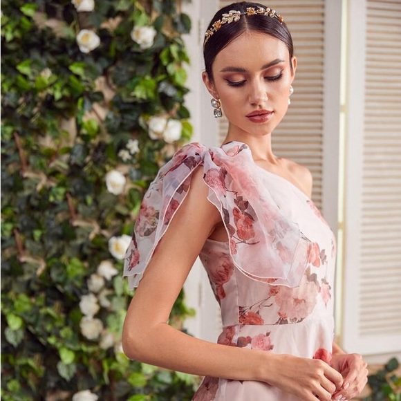 Worn just once for photos - Picture 2 of 7